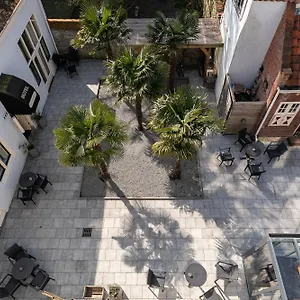 https://hotel-royal-bridges.zandvoort-hotels.com